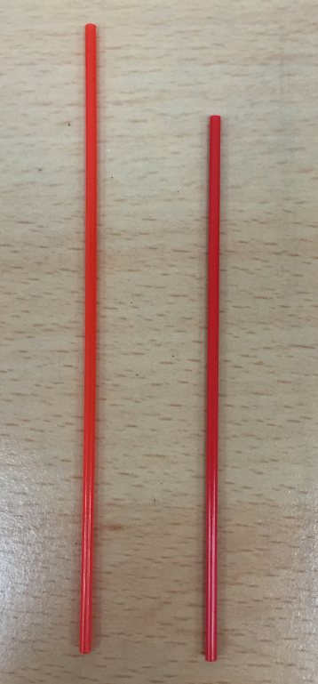 Original and fake straws