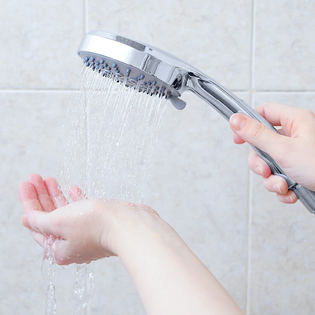 How to clean a shower of limescale and mould