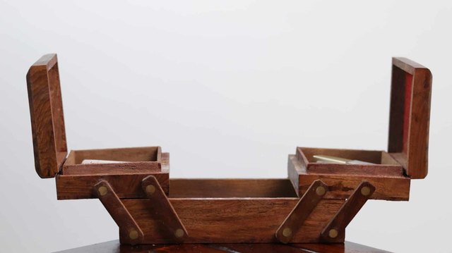 How to clean an old vanity box