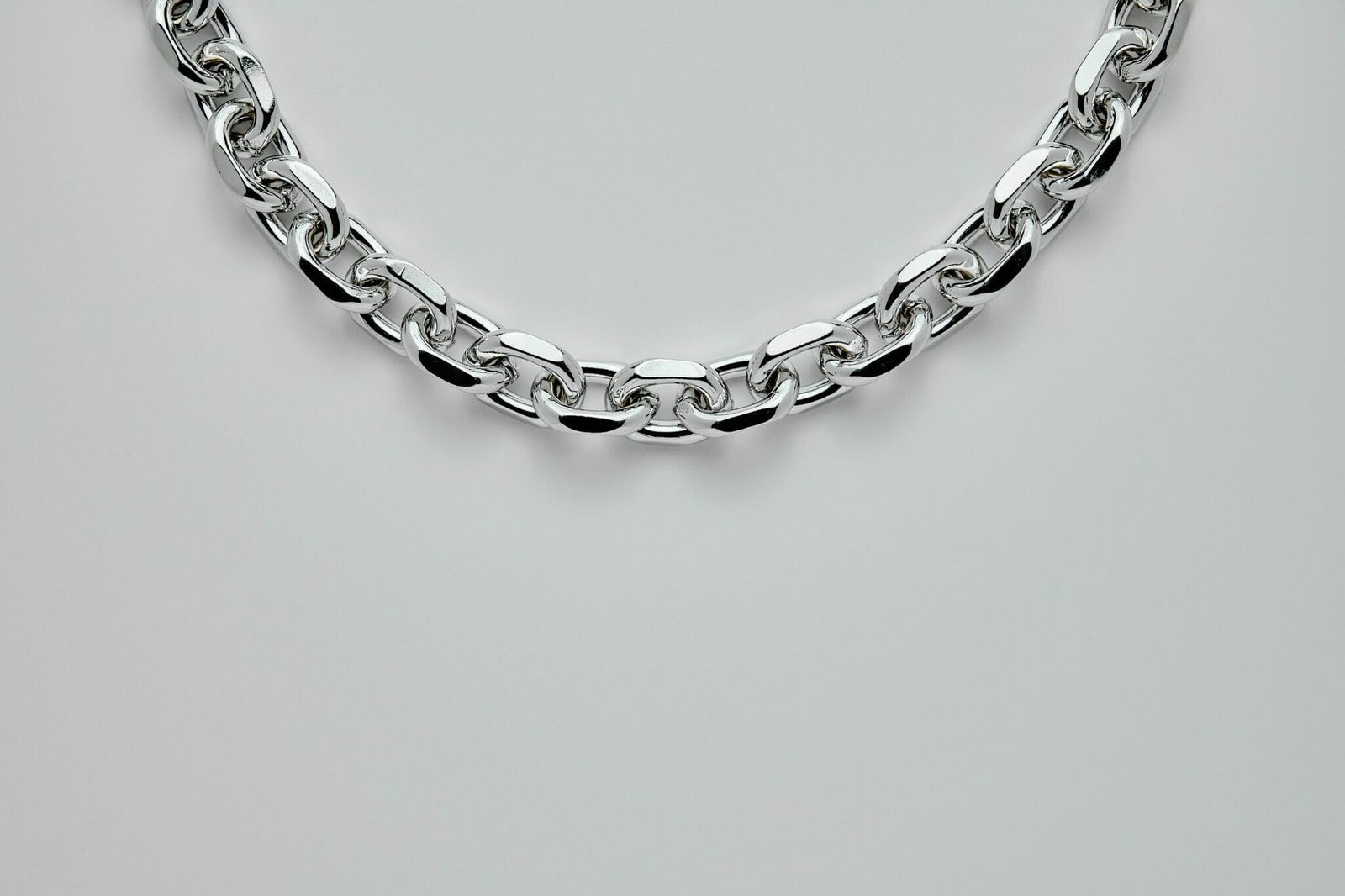 How to clean tarnished silver jewellery