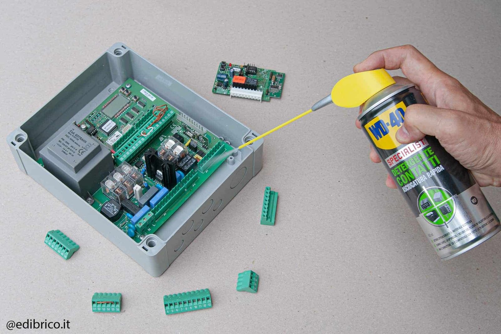 How to Clean Electrical Contacts Safely
