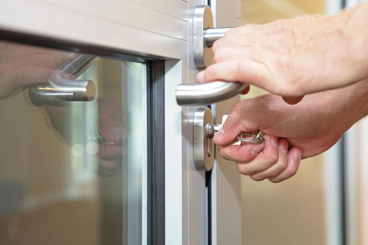 How to Free a Stuck Door