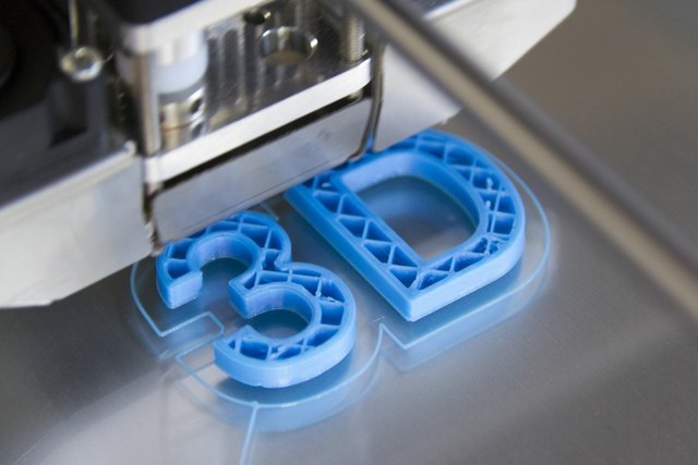 How to maintain a 3D printer