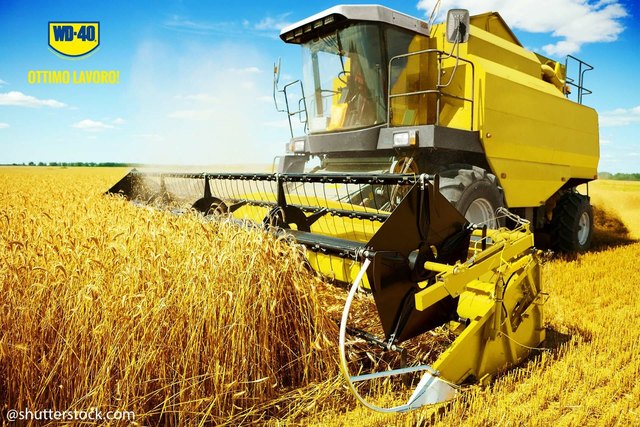 How to Maintain a Combine Harvester