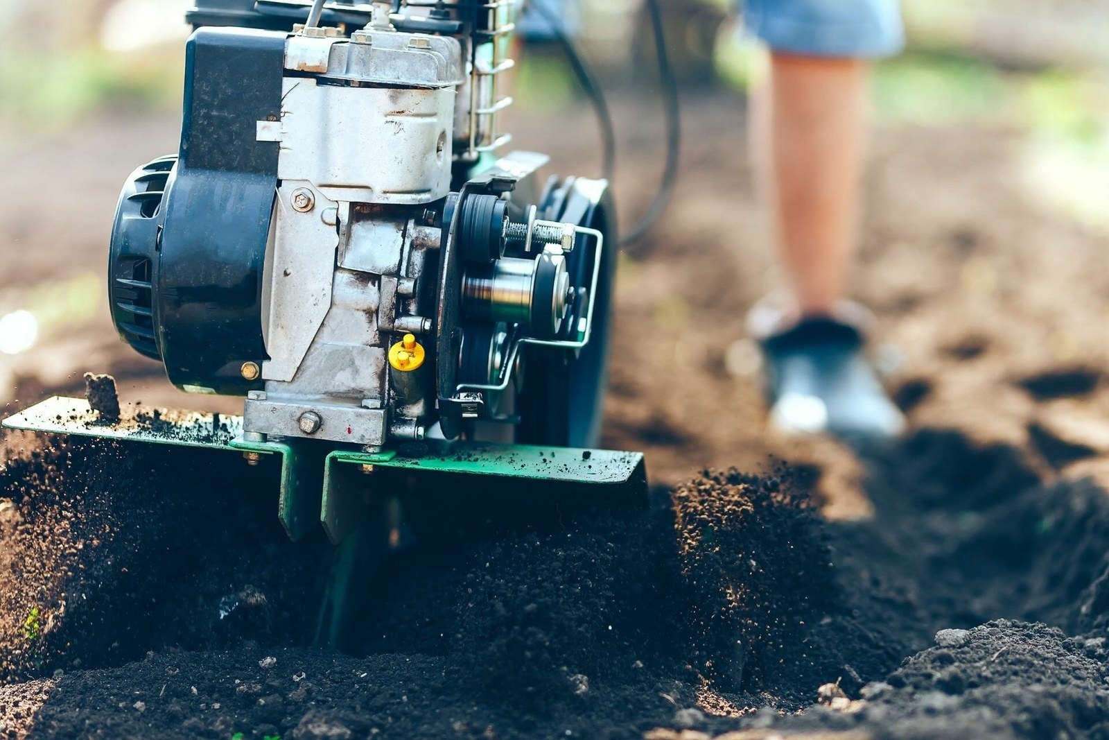 How to maintain a garden tiller