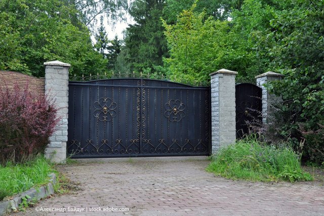 How to maintain a metal gate
