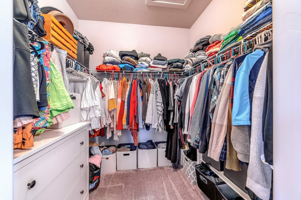 How to maintain built-in wardrobes