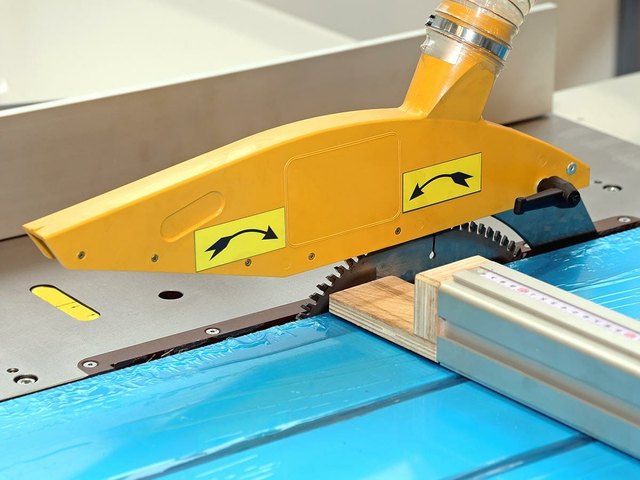 How to Maintain a Combination Woodworking Machine