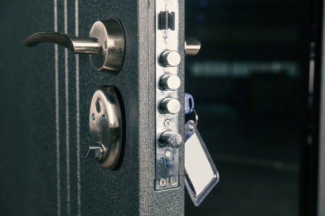 How to maintain locks on safes and fireproof cabinets