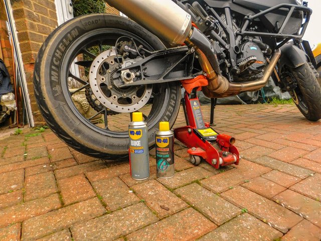 How to clean and lube a motorbike chain