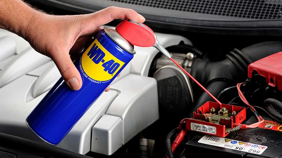 Tidy the interior and wash the body