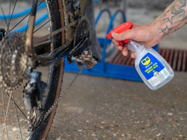 How to protect and maintain bicycle plastics