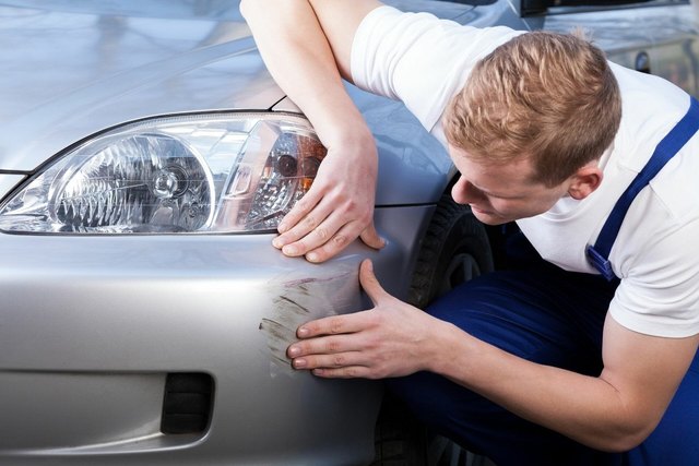 How to Remove Scratches from Car Paint