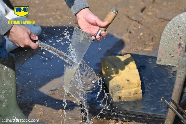 How to Remove Cement from Tools and Metal