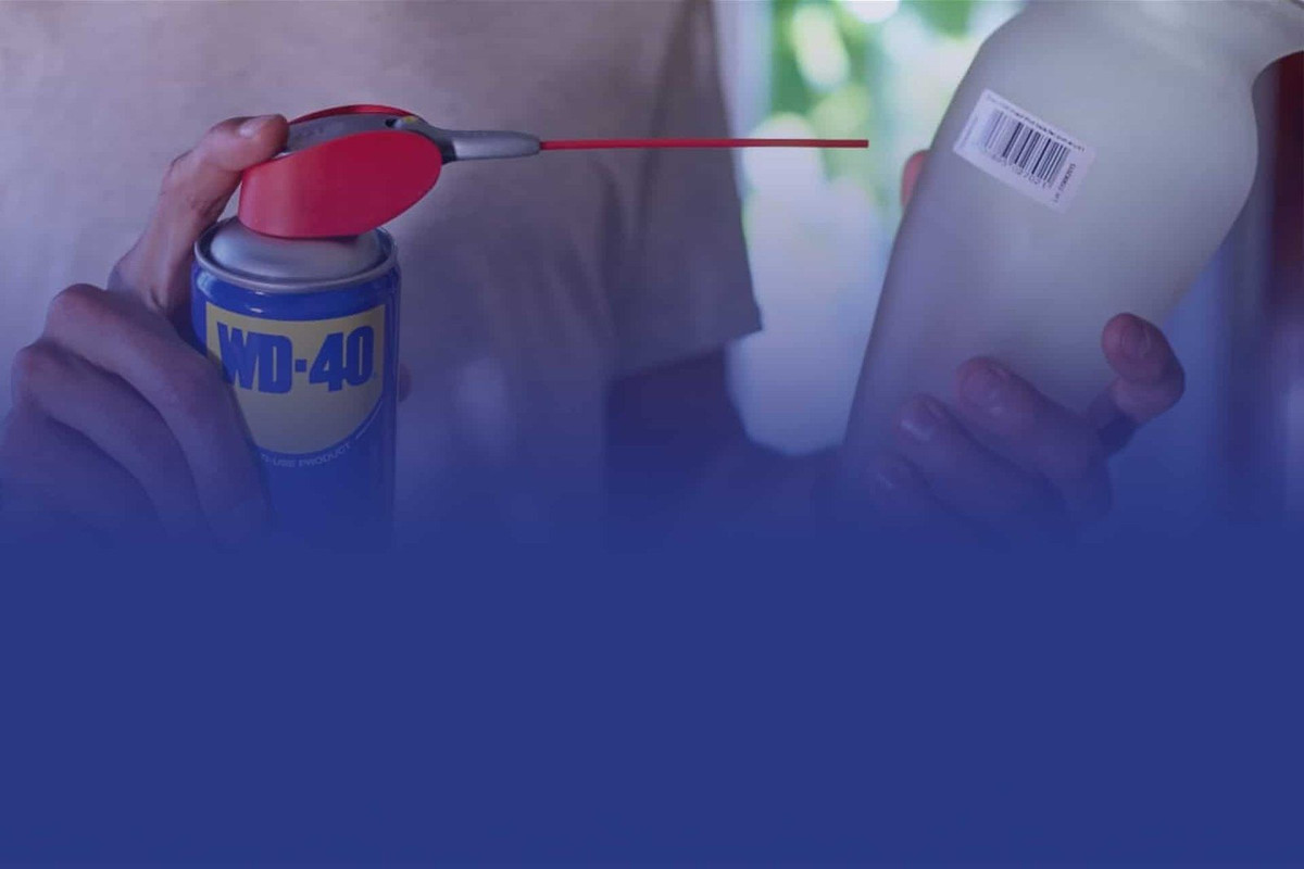 How to remove glue residue from glass