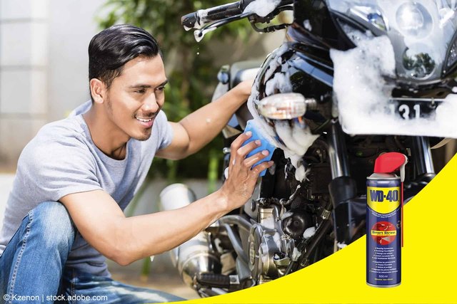 How to Remove Tar from a Motorcycle