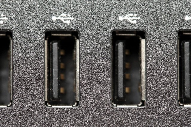 How to repair a damaged USB port