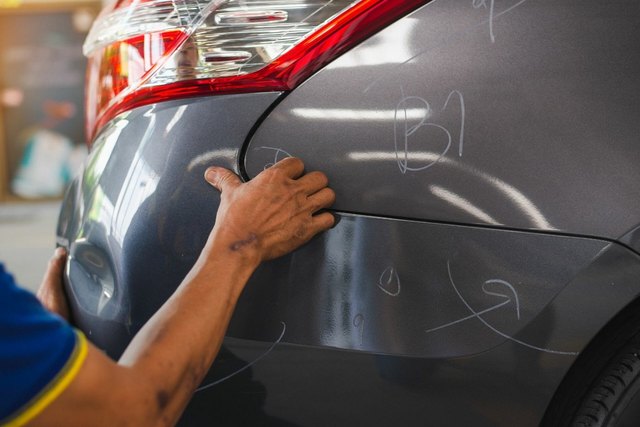 How to repair a plastic car bumper