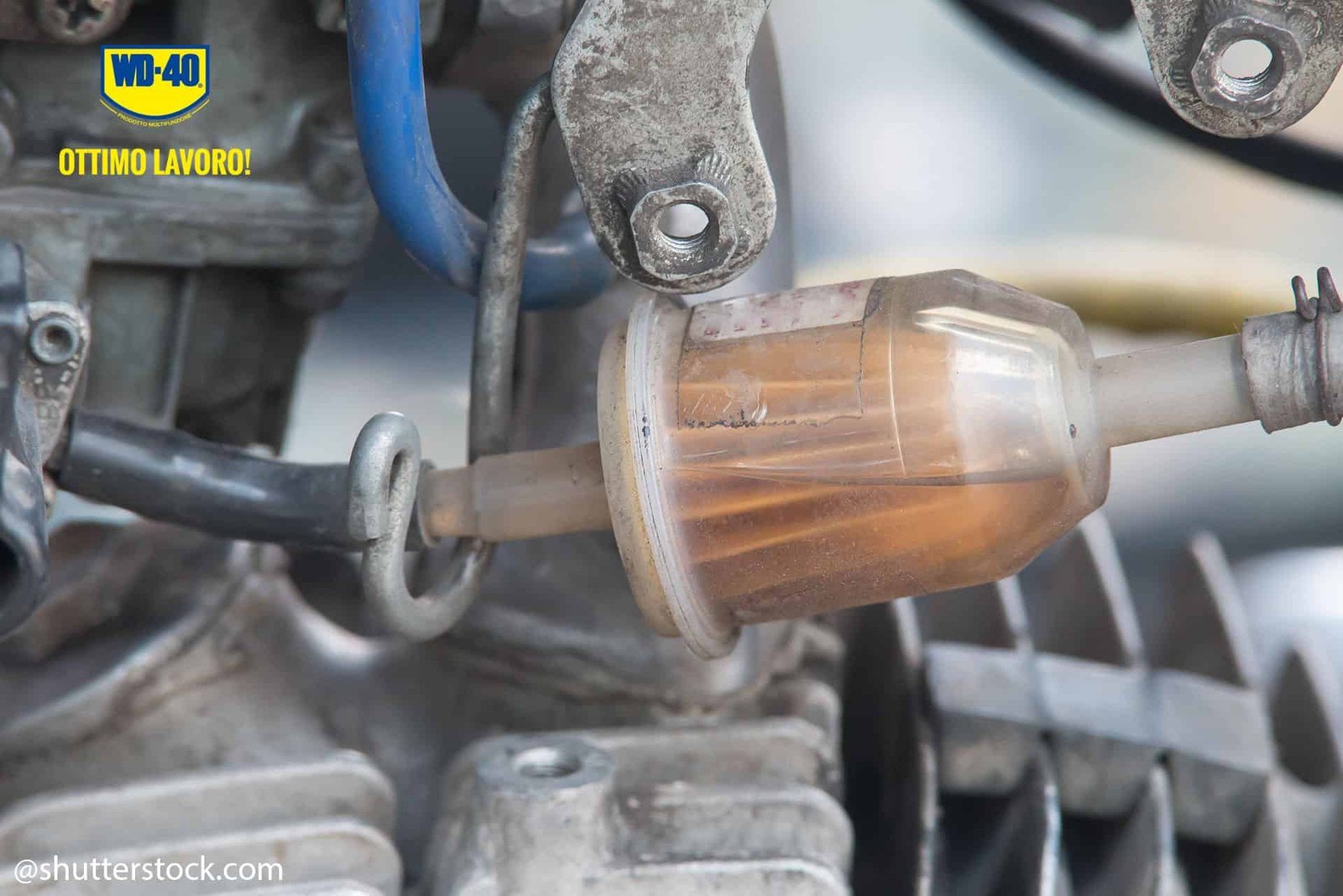 How to replace a lawn mower fuel filter