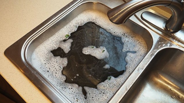 How to unclog a sink