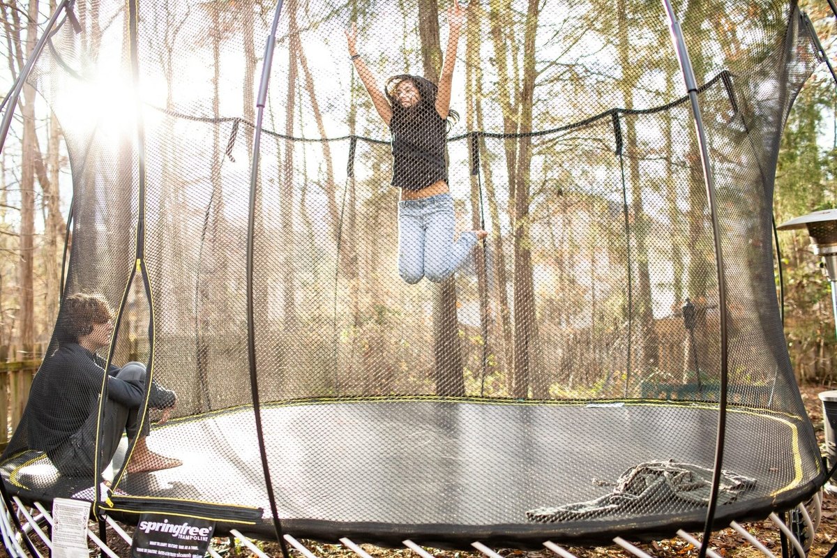 Clean the trampoline